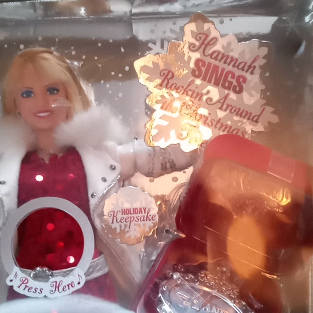Hannah Montana 2008 Holiday Pop Star ⭐✨⭐ - Picture 6 of 12
